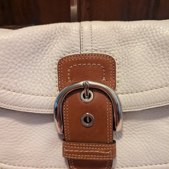 Y2K/vintage coach F13105 pebbled leather SOHO off white with tan shoulder bag - Picture 12 of 15